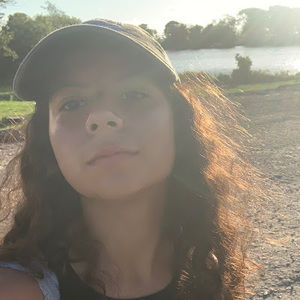 Meet your Posher, Valentina